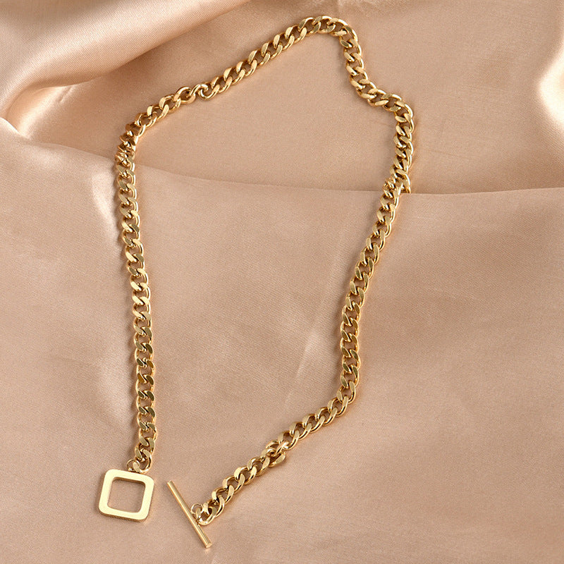 Valentina Geometric Necklace