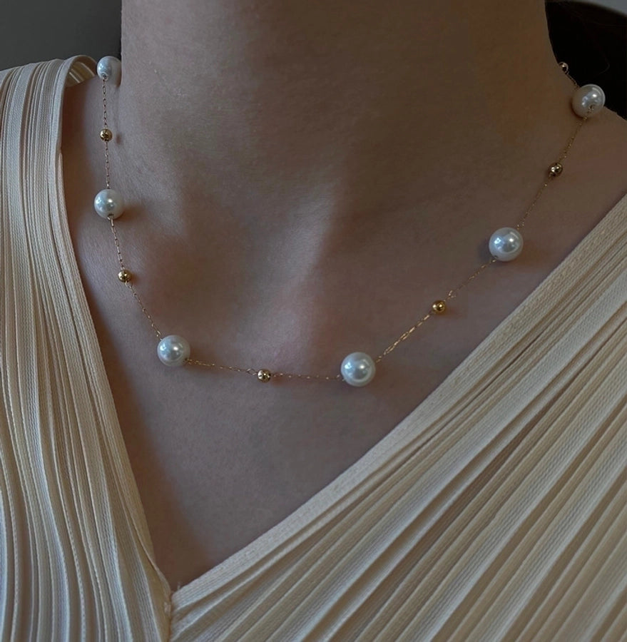 Kia Pearl Necklace