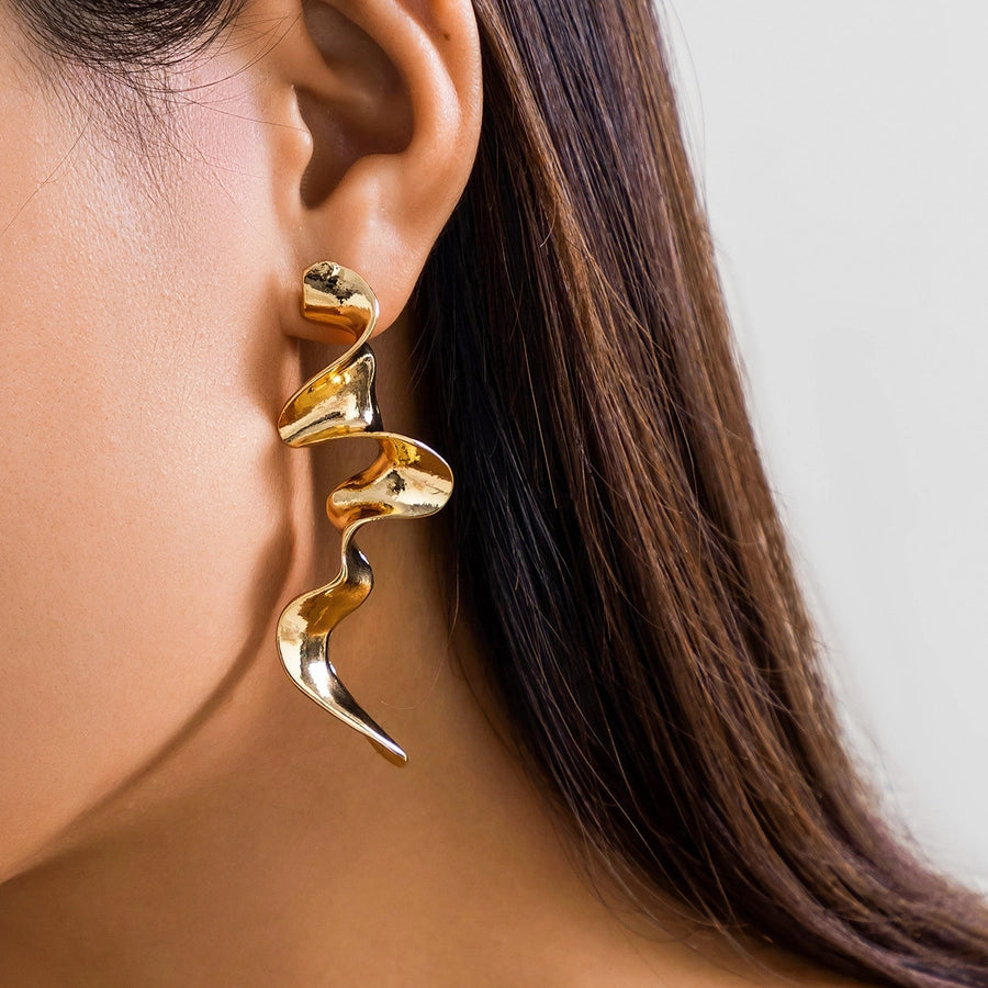 Twisted Waves Drop Earrings