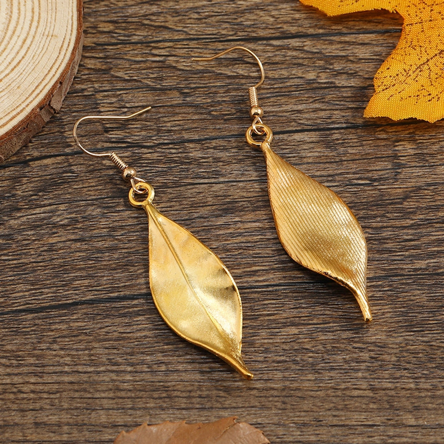 Breezy Drop Earrings